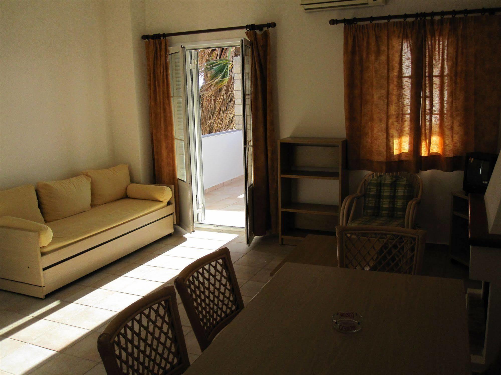 Dionysos Authentic Resort & Village Agia Fotia  ภายนอก รูปภาพ